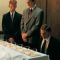 Do Mormons worship on Sunday?